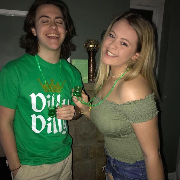 Meet your Posher, Margo - Picture 1 of 1